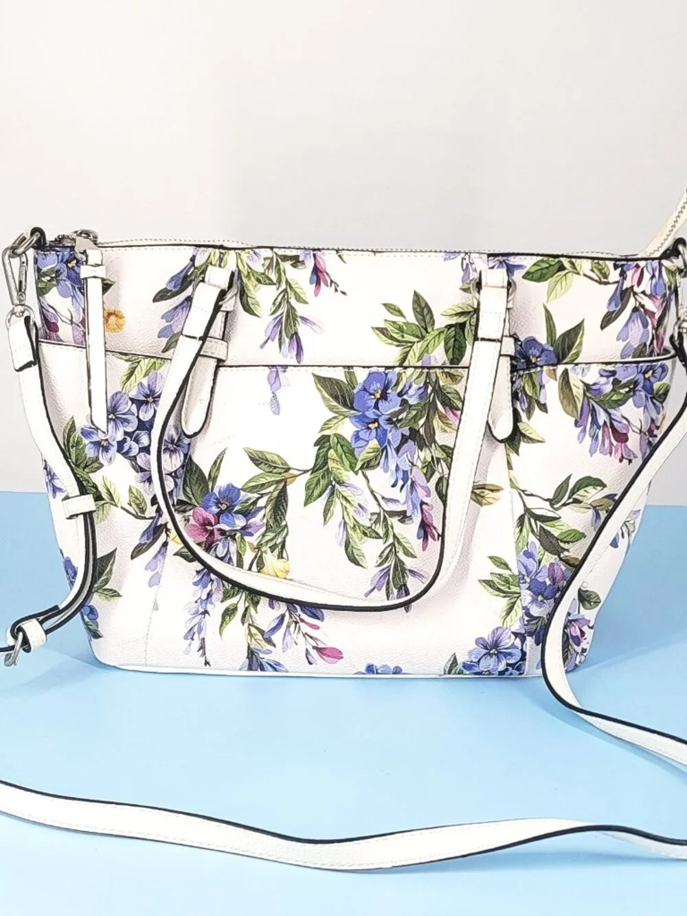 Dana Buchman Wisteria Crossbody/Top Handle Tote Bag Key Holder Multiple Pocket - Picture 14 of 15